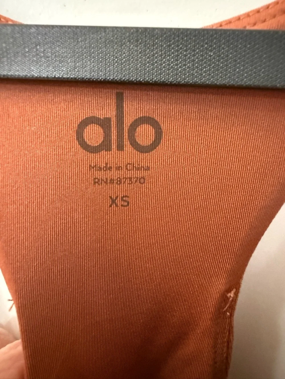 NWT ALO Yoga Scoop Neck Sweatshirt Bra XS in Rust - Picture 4 of 5